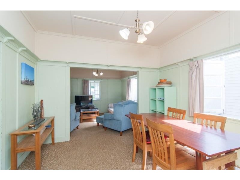 17 Carey St, Bardon QLD 4065