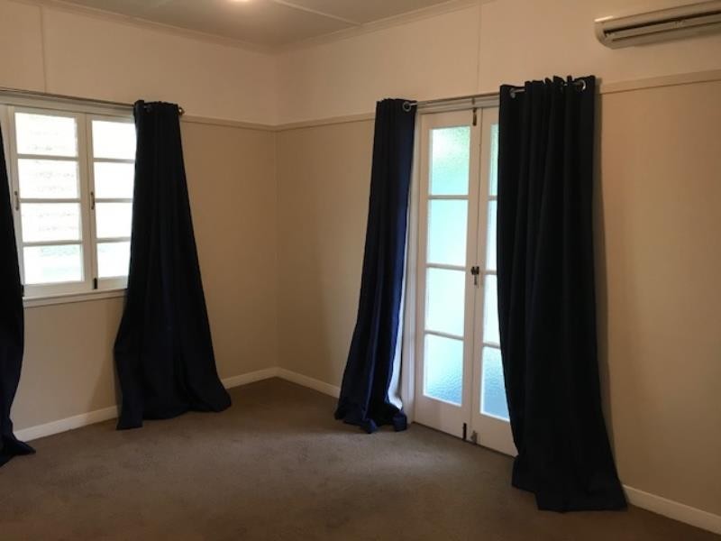 150 Fletcher Parade, Bardon QLD 4065