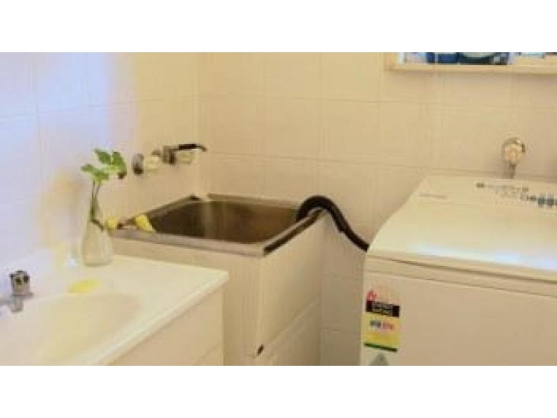 2/29 Carmel Street, Bardon QLD 4065