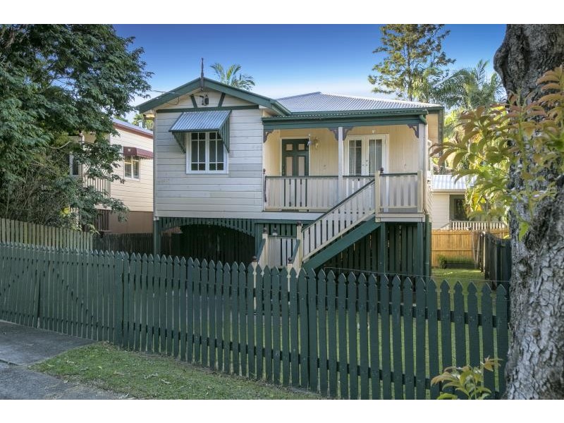 121 Lower Cairns Tce, Paddington QLD 4064
