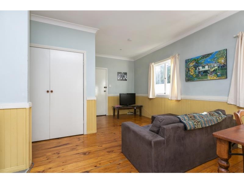 121 Lower Cairns Tce, Paddington QLD 4064