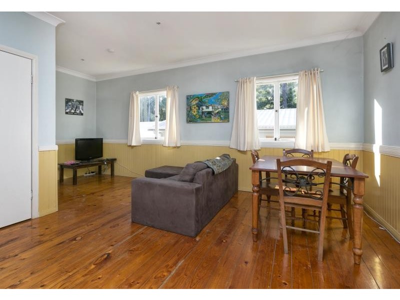 121 Lower Cairns Tce, Paddington QLD 4064