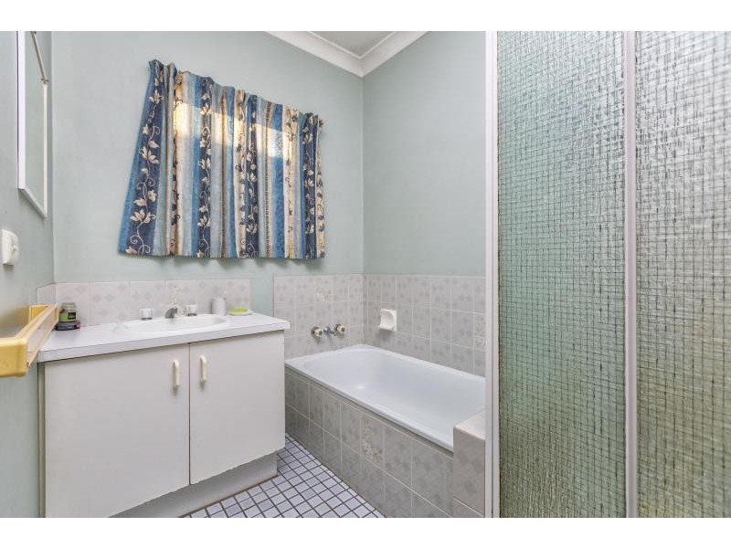 121 Lower Cairns Tce, Paddington QLD 4064