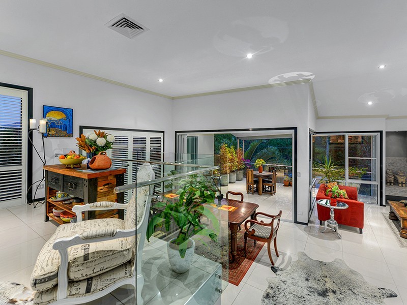 7A Angus Street, Bardon QLD 4065