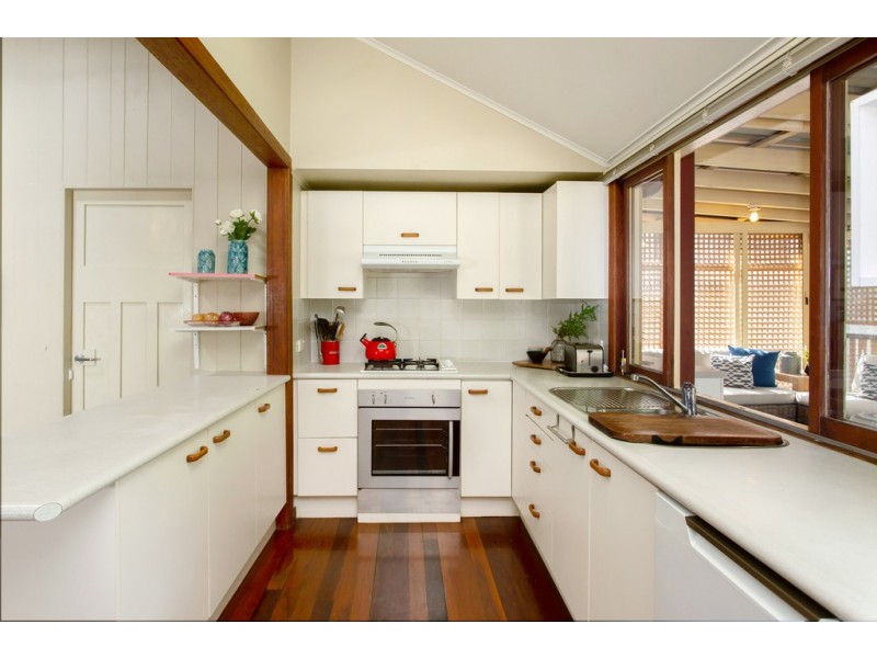 2 Bowler Street, Paddington QLD 4064