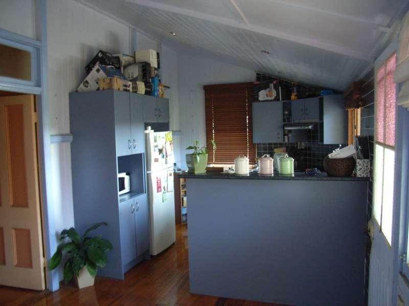 55 Heussler Tce, Milton QLD 4064