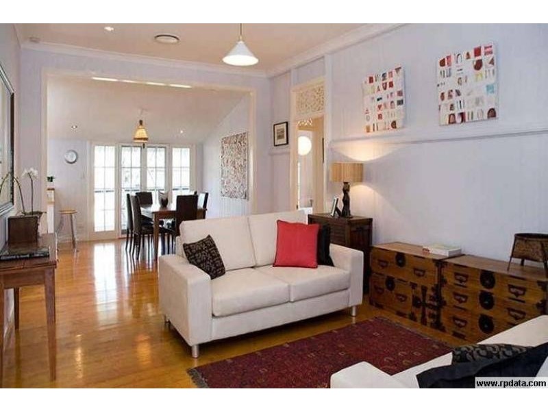 31 Addison St, Red Hill QLD 4059