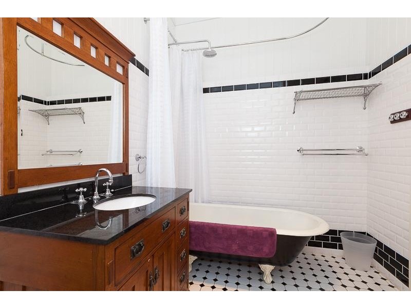 95 Eagle Terrace, Auchenflower QLD 4066