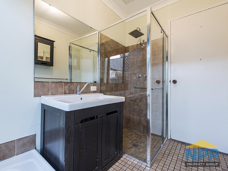 271 Yangebup Rd, Yangebup WA 6164