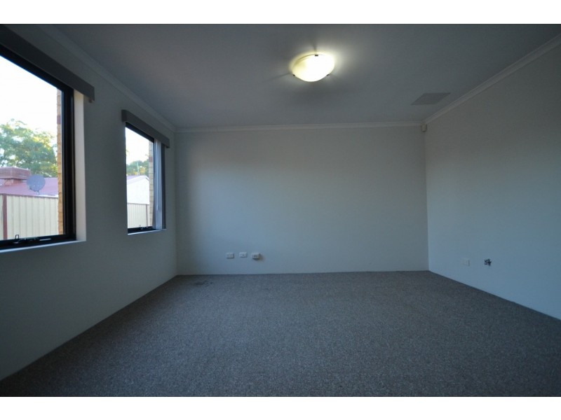 3/140 Eudoria Street, Gosnells WA 6110