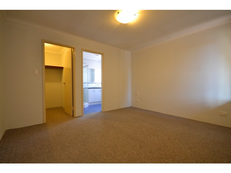3/140 Eudoria Street, Gosnells WA 6110