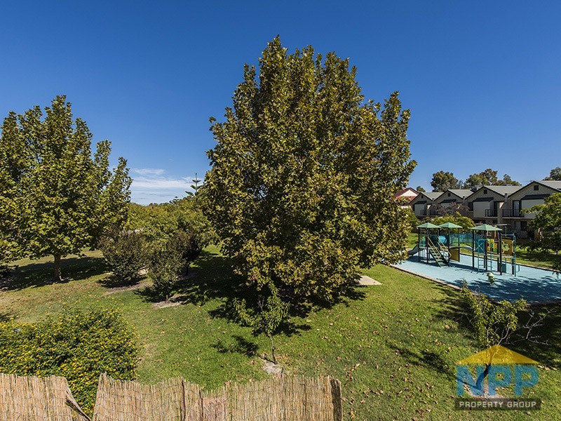 15/22 Gochean Avenue, Bentley WA 6102