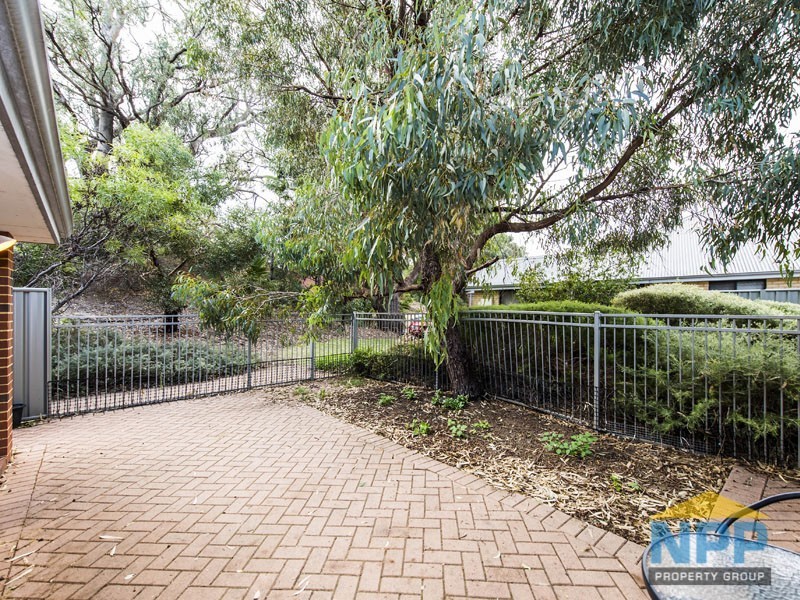 2/1 Mariners Cove Drive, Dudley Park WA 6210