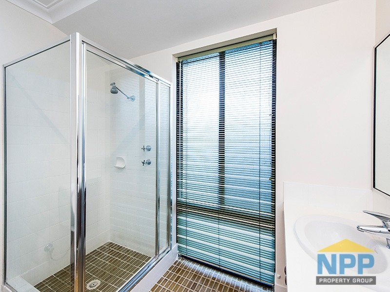 10 Searle Road, Ardross WA 6153