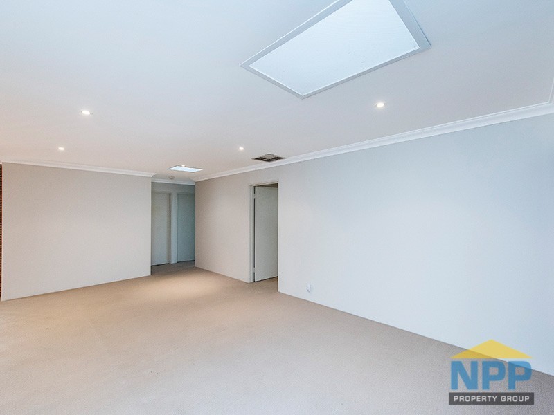 10 Searle Road, Ardross WA 6153