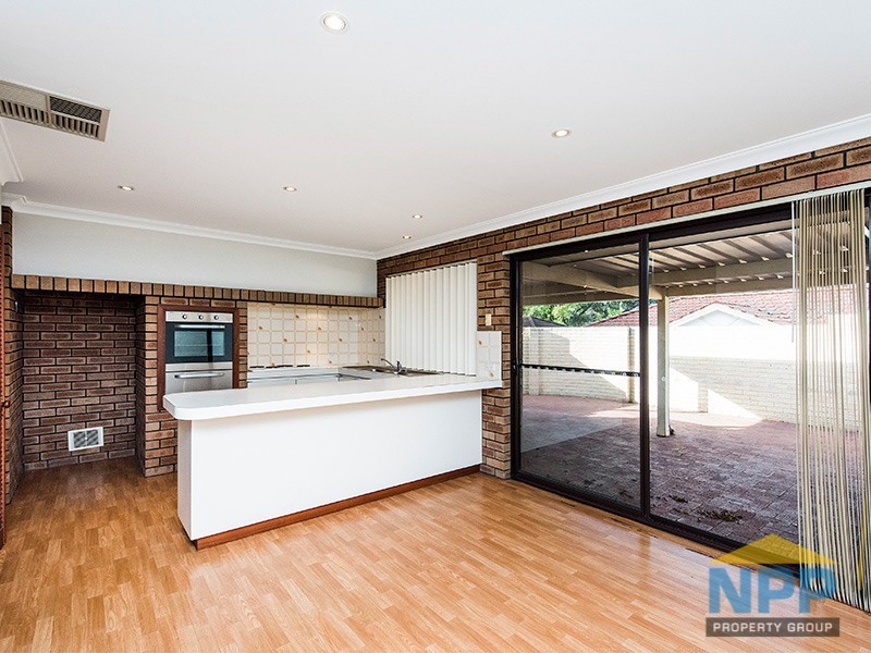 10 Searle Road, Ardross WA 6153