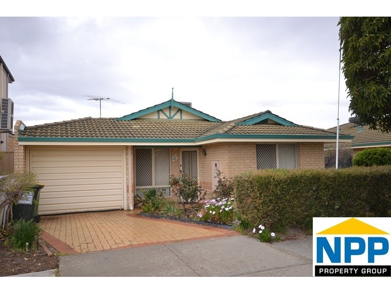 1/13 Mallard Way, Cannington WA 6107