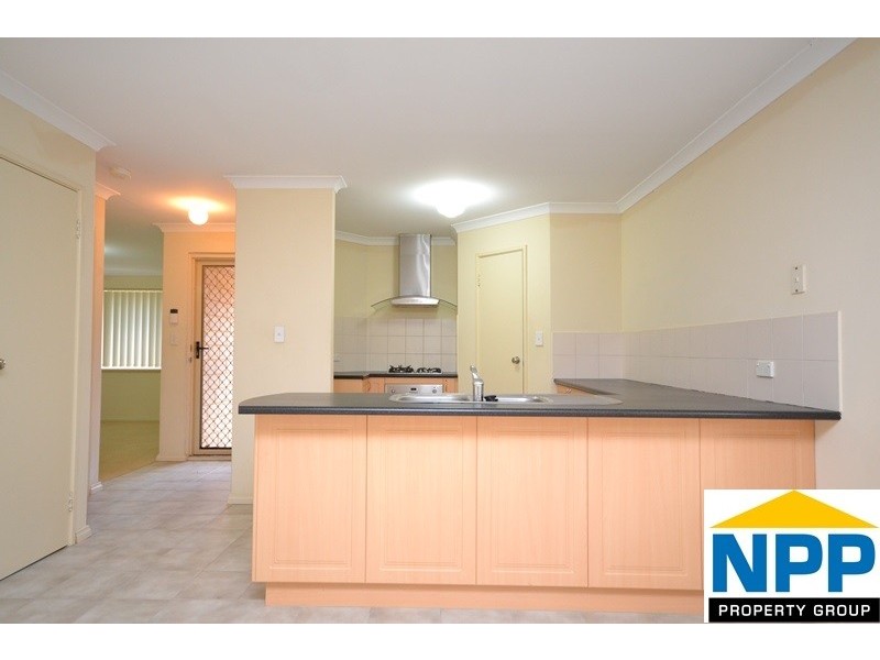 14/51 Braemore St, Seville Grove WA 6112