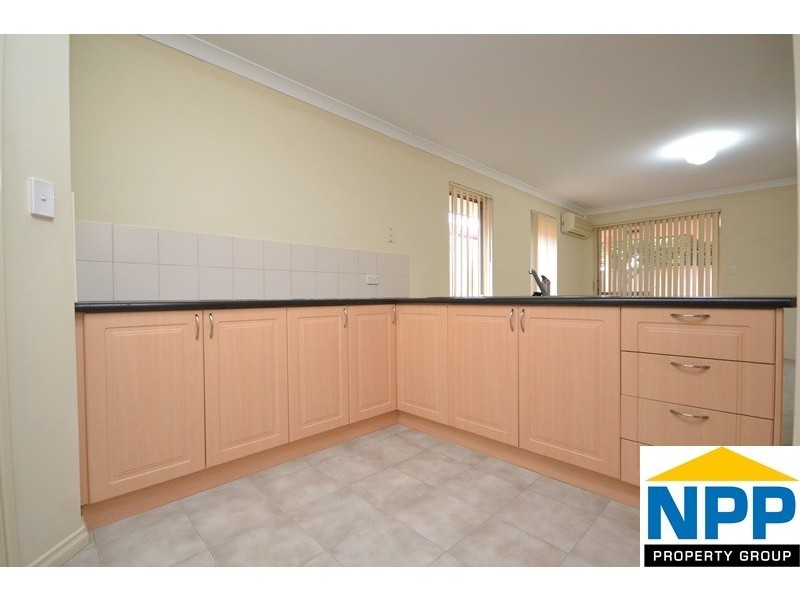 14/51 Braemore St, Seville Grove WA 6112