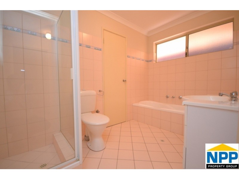 11/51 Braemore Street, Seville Grove WA 6112