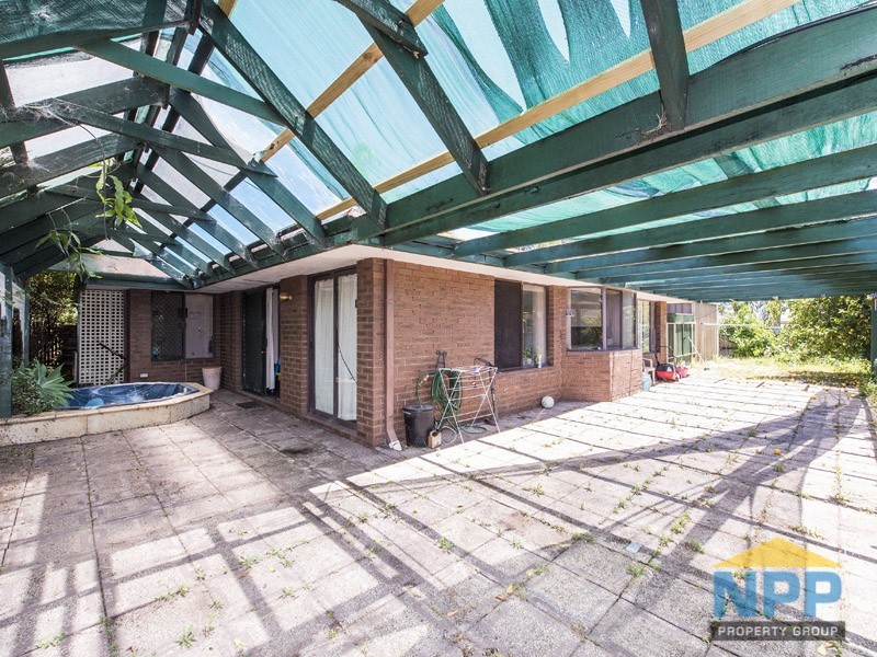 4 Hawkesbury Drive, Willetton WA 6155