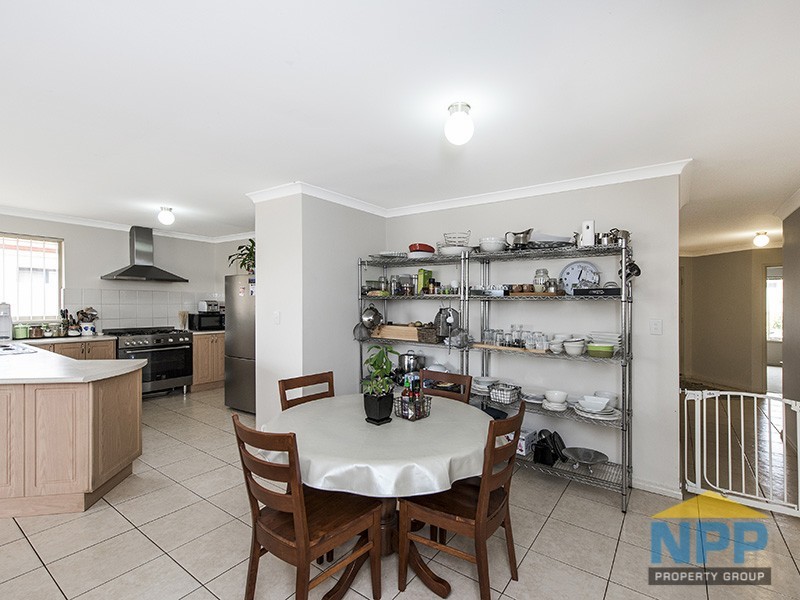 12 Makjanich Place, Success WA 6164