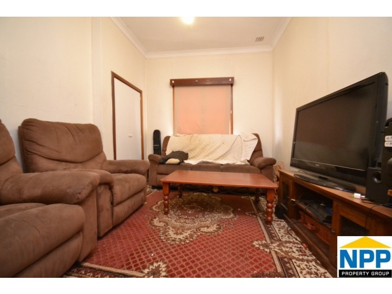 117 Forrest Road, Hamilton Hill WA 6163