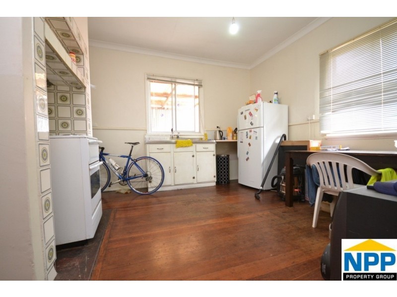 117 Forrest Road, Hamilton Hill WA 6163