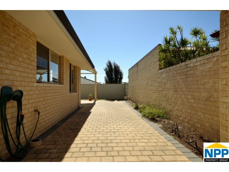 12 Makjanich Place, Success WA 6164