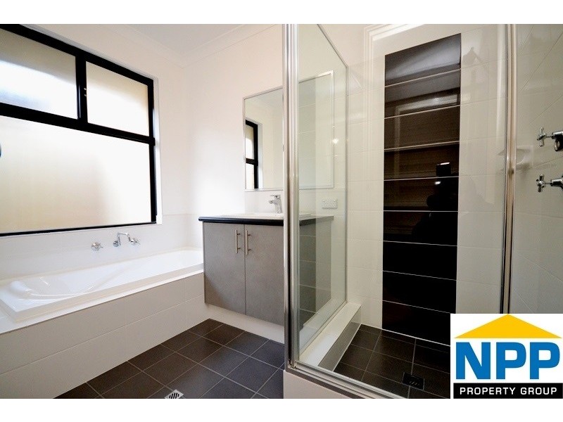 21 Kulin Pass, Canning Vale WA 6155