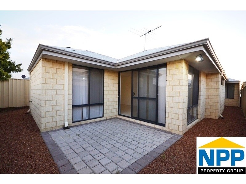 21 Kulin Pass, Canning Vale WA 6155