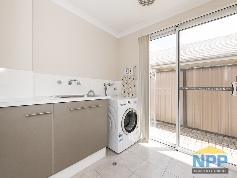 15 Macmillian Boulevard, Canning Vale WA 6155