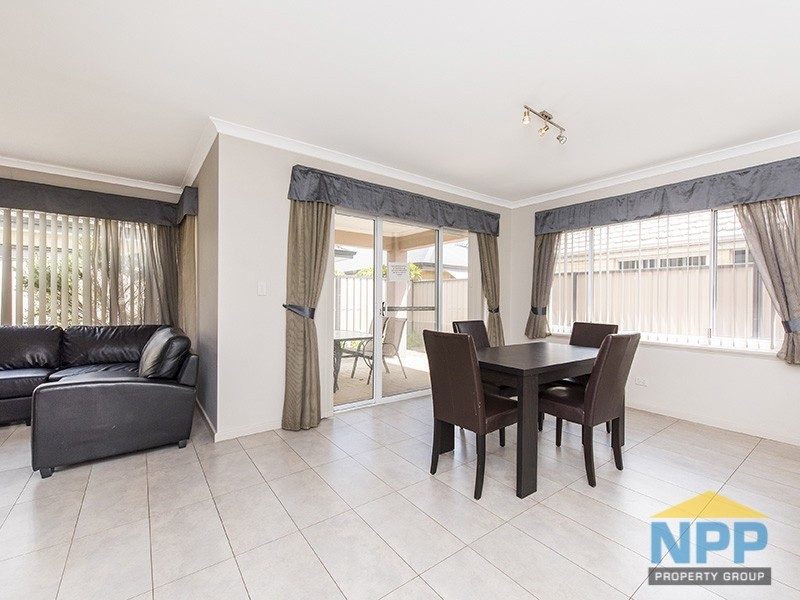 15 Macmillian Boulevard, Canning Vale WA 6155