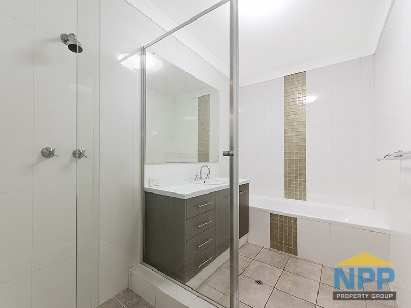 15 Macmillian Boulevard, Canning Vale WA 6155