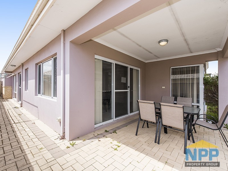 15 Macmillian Boulevard, Canning Vale WA 6155