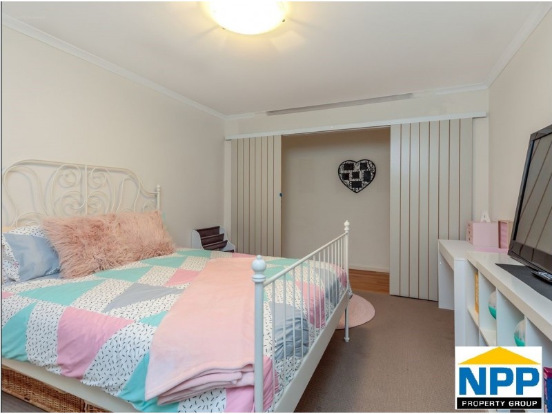 19 Cranbrook Pass, Canning Vale WA 6155