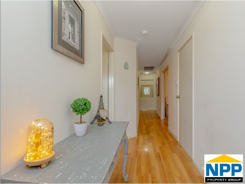 19 Cranbrook Pass, Canning Vale WA 6155