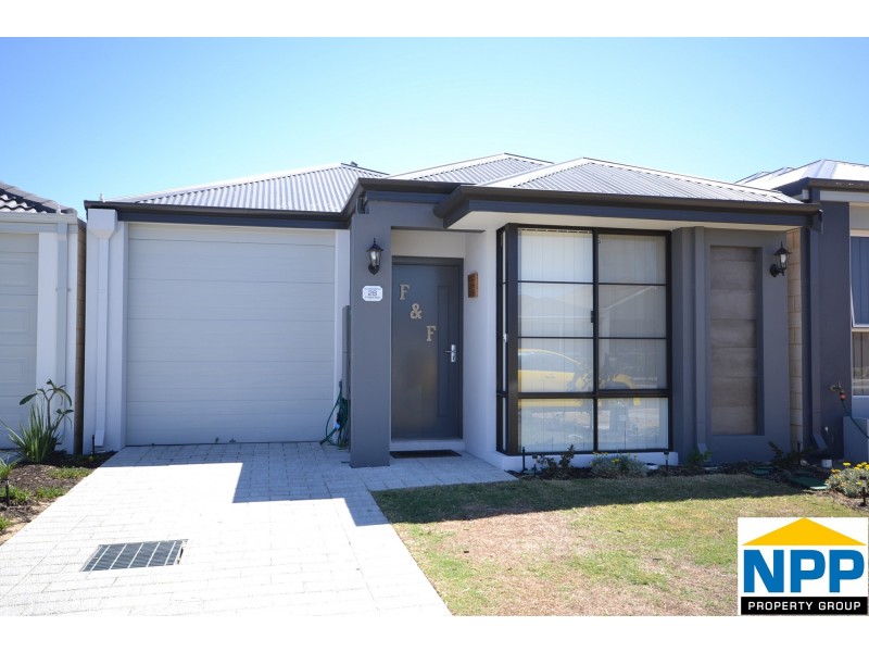 28 Fringed Way, Piara Waters WA 6112