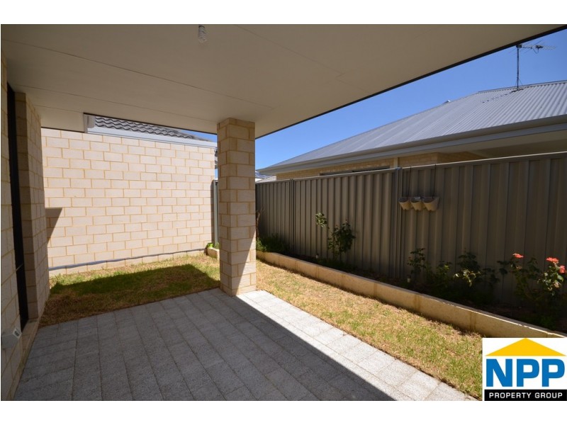 28 Fringed Way, Piara Waters WA 6112
