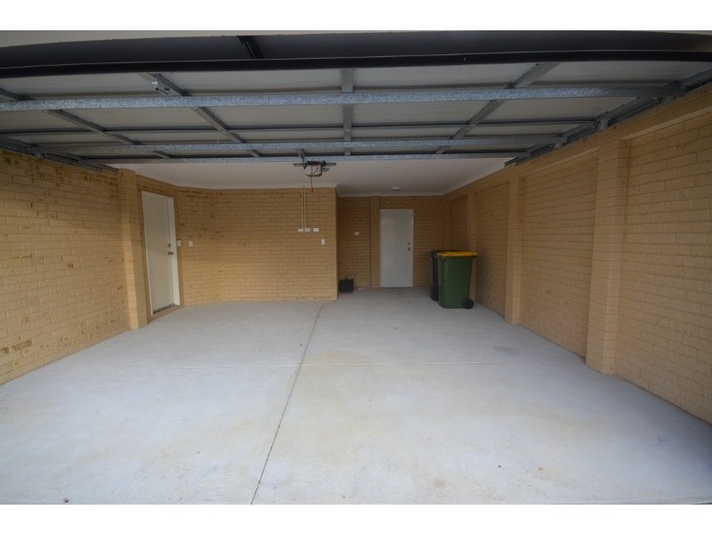 12 Glendalough Loop, Canning Vale WA 6155