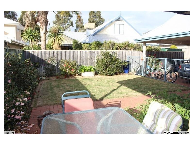 94A Parklands Square, Riverton WA 6148