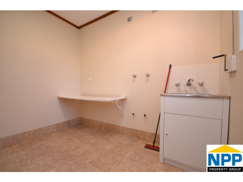 7 Second Avenue, Rossmoyne WA 6148