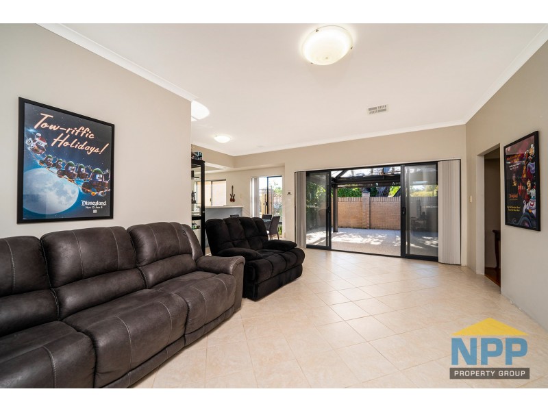198 Kitchener Road, Booragoon WA 6154