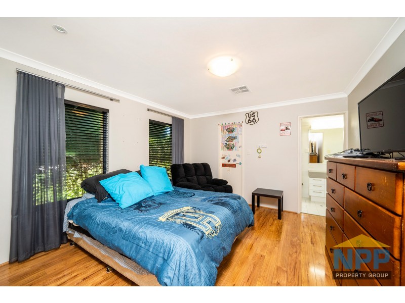 198 Kitchener Road, Booragoon WA 6154