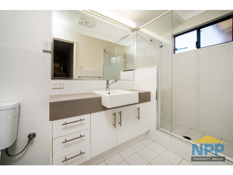 198 Kitchener Road, Booragoon WA 6154