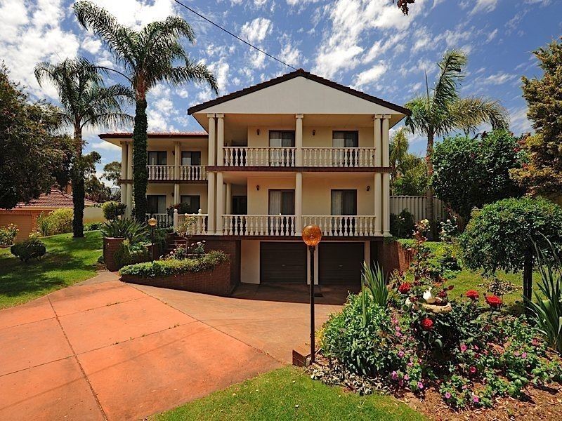 8 Correa Place, Willetton WA 6155