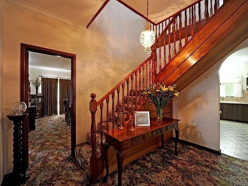 8 Correa Place, Willetton WA 6155