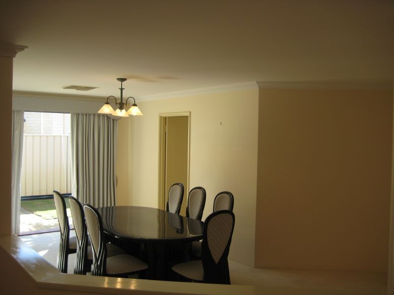 21 Engleswood Arcade, Canning Vale WA 6155