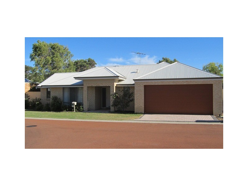 21 Zamia Loop, Falcon WA 6210
