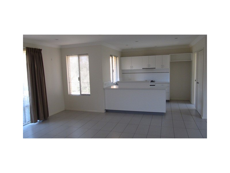 21 Zamia Loop, Falcon WA 6210